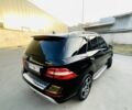 Чорний Мерседес МЛ 400, об'ємом двигуна 3 л та пробігом 157 тис. км за 25300 $, фото 14 на Automoto.ua