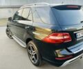 Черный Мерседес МЛ 400, объемом двигателя 3 л и пробегом 157 тыс. км за 25300 $, фото 12 на Automoto.ua