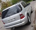 Серый Мерседес МЛ 430, объемом двигателя 4.3 л и пробегом 257 тыс. км за 6500 $, фото 6 на Automoto.ua