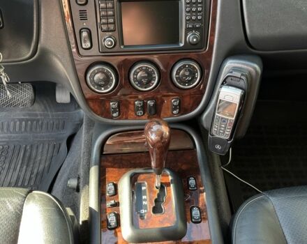 Черный Мерседес МЛ 500, объемом двигателя 5 л и пробегом 378 тыс. км за 7100 $, фото 13 на Automoto.ua