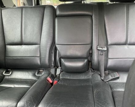 Черный Мерседес МЛ 55 АМГ, объемом двигателя 5.4 л и пробегом 125 тыс. км за 12000 $, фото 4 на Automoto.ua