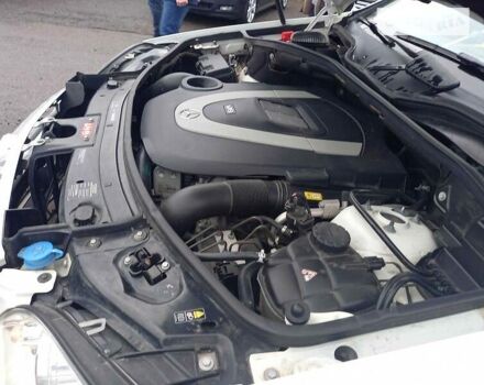 Білий Мерседес МЛ 550, об'ємом двигуна 5.5 л та пробігом 86 тис. км за 19999 $, фото 43 на Automoto.ua
