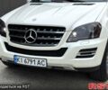 Білий Мерседес МЛ класс, об'ємом двигуна 3 л та пробігом 232 тис. км за 14750 $, фото 7 на Automoto.ua