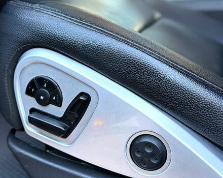 Белый Мерседес МЛ класс, объемом двигателя 3 л и пробегом 342 тыс. км за 16500 $, фото 9 на Automoto.ua