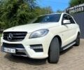 Білий Мерседес ML-Class, об'ємом двигуна 2.1 л та пробігом 216 тис. км за 21000 $, фото 1 на Automoto.ua