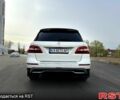 Белый Мерседес МЛ класс, объемом двигателя 2.2 л и пробегом 150 тыс. км за 22000 $, фото 4 на Automoto.ua