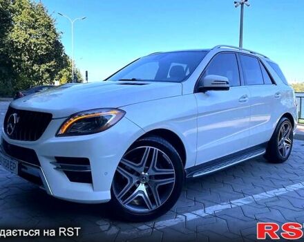 Білий Мерседес МЛ класс, об'ємом двигуна 3 л та пробігом 240 тис. км за 21800 $, фото 10 на Automoto.ua