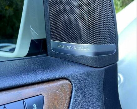 Білий Мерседес МЛ класс, об'ємом двигуна 3 л та пробігом 240 тис. км за 21800 $, фото 4 на Automoto.ua