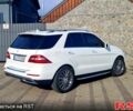 Белый Мерседес МЛ класс, объемом двигателя 3 л и пробегом 135 тыс. км за 25500 $, фото 2 на Automoto.ua