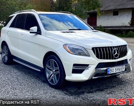 Білий Мерседес МЛ класс, об'ємом двигуна 3 л та пробігом 240 тис. км за 21800 $, фото 13 на Automoto.ua