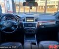Белый Мерседес МЛ класс, объемом двигателя 3 л и пробегом 135 тыс. км за 25500 $, фото 5 на Automoto.ua