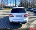 Белый Мерседес МЛ класс, объемом двигателя 2.1 л и пробегом 98 тыс. км за 27400 $, фото 5 на Automoto.ua