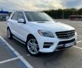 Мерседес МЛ класс 2014 в Запорожье на Automoto.ua Белый Мерседес МЛ класс, объемом двигателя 3 л и пробегом 262 тыс. км за 29800 $, фото 1 на Automoto.ua