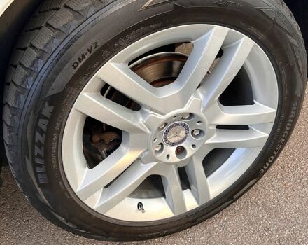 Мерседес МЛ класс 2014 в Запорожье на Automoto.ua Белый Мерседес МЛ класс, объемом двигателя 3 л и пробегом 262 тыс. км за 29800 $, фото 11 на Automoto.ua