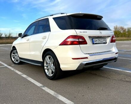 Мерседес МЛ класс 2014 в Запорожье на Automoto.ua Белый Мерседес МЛ класс, объемом двигателя 3 л и пробегом 262 тыс. км за 29800 $, фото 1 на Automoto.ua