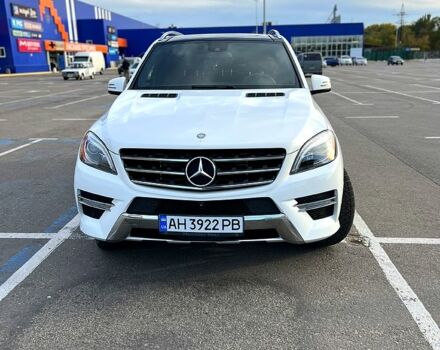 Мерседес МЛ класс 2014 в Запорожье на Automoto.ua Белый Мерседес МЛ класс, объемом двигателя 3 л и пробегом 262 тыс. км за 29800 $, фото 2 на Automoto.ua