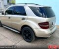 Бежевий Мерседес ML-Class, об'ємом двигуна 3.5 л та пробігом 277 тис. км за 8000 $, фото 9 на Automoto.ua