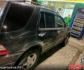 Черный Мерседес МЛ класс, объемом двигателя 3.2 л и пробегом 268 тыс. км за 4500 $, фото 3 на Automoto.ua