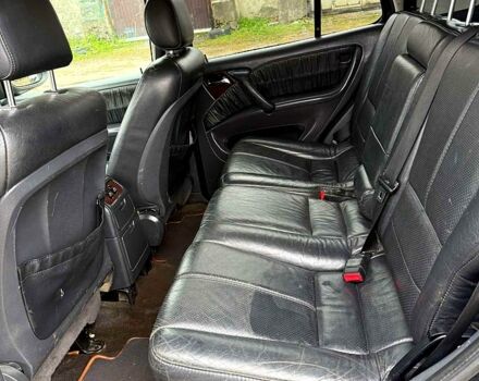 Черный Мерседес МЛ класс, объемом двигателя 3.2 л и пробегом 286 тыс. км за 3000 $, фото 7 на Automoto.ua