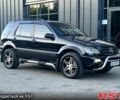 Чорний Мерседес МЛ класс, об'ємом двигуна 3.7 л та пробігом 263 тис. км за 8200 $, фото 1 на Automoto.ua