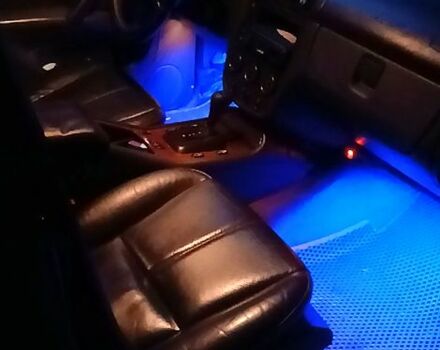 Черный Мерседес МЛ класс, объемом двигателя 3.2 л и пробегом 400 тыс. км за 5800 $, фото 11 на Automoto.ua