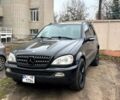 Чорний Мерседес МЛ класс, об'ємом двигуна 3.7 л та пробігом 270 тис. км за 8999 $, фото 1 на Automoto.ua