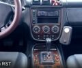 Черный Мерседес МЛ класс, объемом двигателя 2.7 л и пробегом 270 тыс. км за 8000 $, фото 7 на Automoto.ua