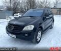 Чорний Мерседес МЛ класс, об'ємом двигуна 3.5 л та пробігом 29500 тис. км за 9300 $, фото 1 на Automoto.ua
