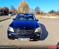 Черный Мерседес МЛ класс, объемом двигателя 3.5 л и пробегом 285 тыс. км за 9500 $, фото 7 на Automoto.ua