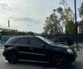 Чорний Мерседес МЛ класс, об'ємом двигуна 3.5 л та пробігом 0 тис. км за 10000 $, фото 2 на Automoto.ua
