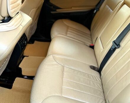 Черный Мерседес МЛ класс, объемом двигателя 3.5 л и пробегом 360 тыс. км за 12000 $, фото 10 на Automoto.ua