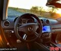 Черный Мерседес МЛ класс, объемом двигателя 3 л и пробегом 280 тыс. км за 14700 $, фото 5 на Automoto.ua
