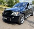 Чорний Мерседес МЛ класс, об'ємом двигуна 6.2 л та пробігом 0 тис. км за 9999 $, фото 1 на Automoto.ua