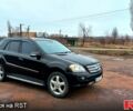 Чорний Мерседес ML-Class, об'ємом двигуна 3.5 л та пробігом 267 тис. км за 11250 $, фото 3 на Automoto.ua