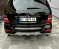 Черный Мерседес МЛ класс, объемом двигателя 5.5 л и пробегом 275 тыс. км за 14500 $, фото 3 на Automoto.ua