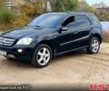 Черный Мерседес МЛ класс, объемом двигателя 3.5 л и пробегом 234 тыс. км за 13500 $, фото 3 на Automoto.ua