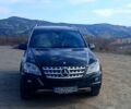 Чорний Мерседес МЛ класс, об'ємом двигуна 3 л та пробігом 668 тис. км за 14000 $, фото 1 на Automoto.ua