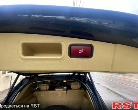 Черный Мерседес МЛ класс, объемом двигателя 3.5 л и пробегом 204 тыс. км за 10200 $, фото 10 на Automoto.ua