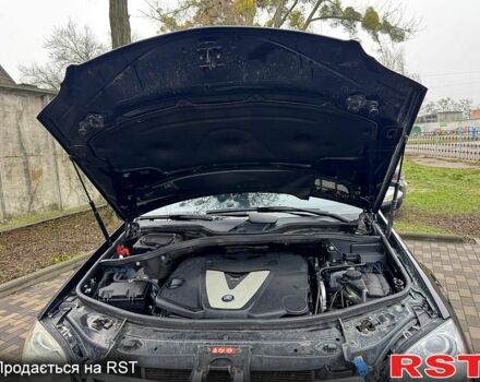 Черный Мерседес МЛ класс, объемом двигателя 3 л и пробегом 275 тыс. км за 12500 $, фото 13 на Automoto.ua