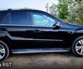 Чорний Мерседес МЛ класс, об'ємом двигуна 3 л та пробігом 150 тис. км за 5840 $, фото 1 на Automoto.ua
