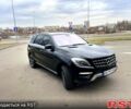 Черный Мерседес МЛ класс, объемом двигателя 2.1 л и пробегом 290 тыс. км за 20500 $, фото 1 на Automoto.ua