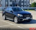 Черный Мерседес МЛ класс, объемом двигателя 3.5 л и пробегом 120 тыс. км за 20000 $, фото 1 на Automoto.ua