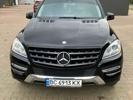 Мерседес ML-Class 2014 у Києві на Automoto.ua Чорний Мерседес ML-Class, об'ємом двигуна 35 л та пробігом 150 тис. км за 20999 $, фото 1 на Automoto.ua