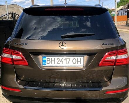 Коричневый Мерседес МЛ класс, объемом двигателя 3.5 л и пробегом 257 тыс. км за 15900 $, фото 4 на Automoto.ua