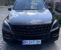Коричневый Мерседес МЛ класс, объемом двигателя 3.5 л и пробегом 257 тыс. км за 15900 $, фото 8 на Automoto.ua