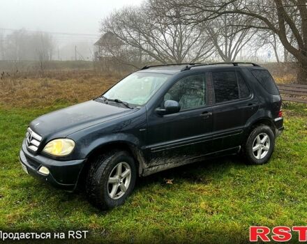 Мерседес МЛ класс, объемом двигателя 2.7 л и пробегом 360 тыс. км за 5000 $, фото 2 на Automoto.ua