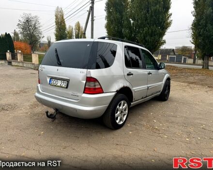 Мерседес МЛ класс, объемом двигателя 2.7 л и пробегом 375 тыс. км за 2999 $, фото 4 на Automoto.ua