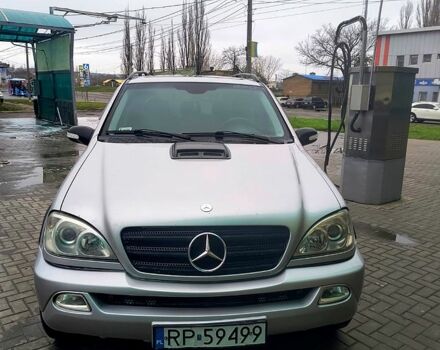 Мерседес МЛ класс, объемом двигателя 2.7 л и пробегом 362 тыс. км за 4000 $, фото 7 на Automoto.ua