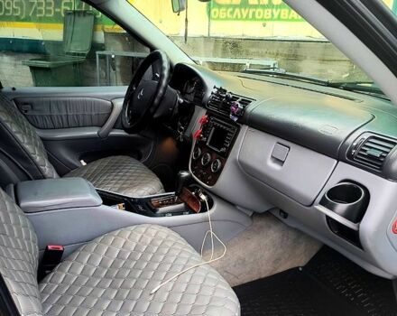 Мерседес МЛ класс, объемом двигателя 2.7 л и пробегом 362 тыс. км за 4000 $, фото 5 на Automoto.ua