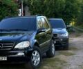 Мерседес МЛ класс, объемом двигателя 4 л и пробегом 300 тыс. км за 7000 $, фото 1 на Automoto.ua